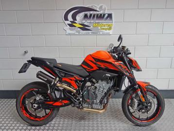 KTM 890 DUKE (bj 2022) beschikbaar voor biedingen