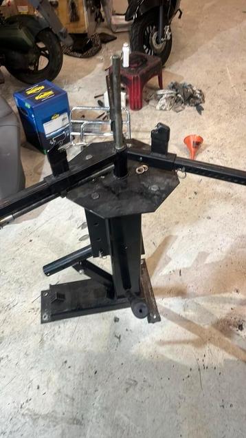 Banden Demonteer/monteer Machine 7inch tot 21inch beschikbaar voor biedingen