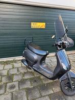 Capri Nieuwstaat - Slechts 1400 km - 1e Eigenaar!, Fietsen en Brommers, Snorfietsen en Snorscooters, Overige merken, Nieuw, Ophalen of Verzenden