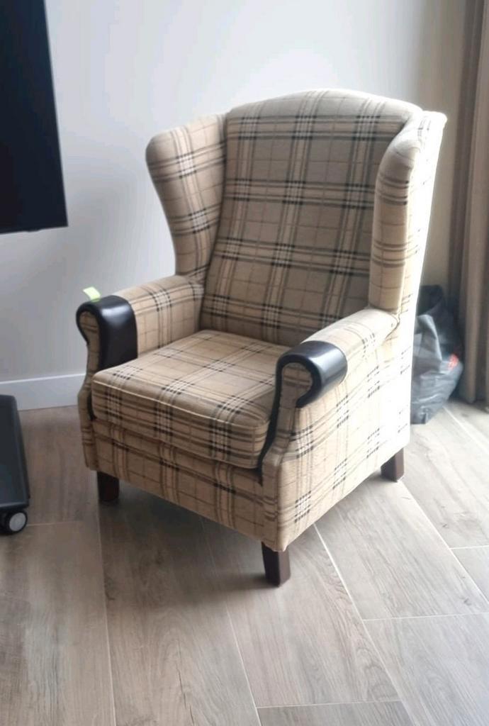 2 Engelse fauteuils, Huis en Inrichting, Fauteuils, Zo goed als nieuw, Stof, 50 tot 75 cm, 75 tot 100 cm, Ophalen