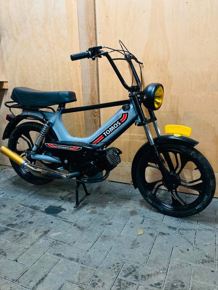 Super dikke tomos a3 nette staat zonder kenteken, Fietsen en Brommers, Brommers | Tomos, Zo goed als nieuw, Standard, Ophalen