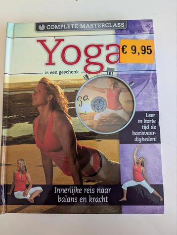 Gena Kenny - Yoga beschikbaar voor biedingen