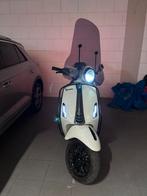 Vespa Primavera Sprint Custom FULL OPTION 2018, Fietsen en Brommers, Scooters | Vespa, Ophalen, Overige modellen, Zo goed als nieuw