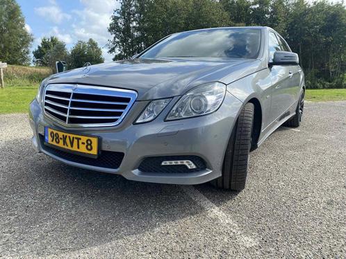 Mercedes-Benz E-Klasse E250 Sedan AUT 2009 Grijs, Auto's, Mercedes-Benz, Particulier, E-Klasse, ABS, Achteruitrijcamera, Adaptieve lichten