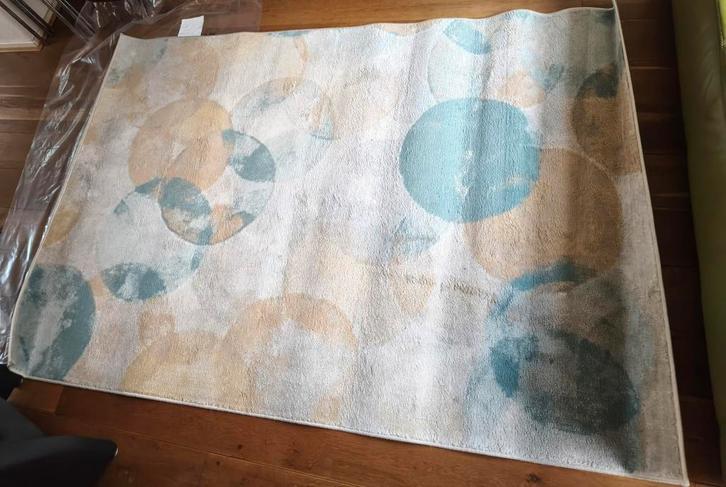 Vloerkleed Uttag Ikea + anti slip kleed, Huis en Inrichting, Stoffering | Tapijten en Kleden, Zo goed als nieuw, 200 cm of meer