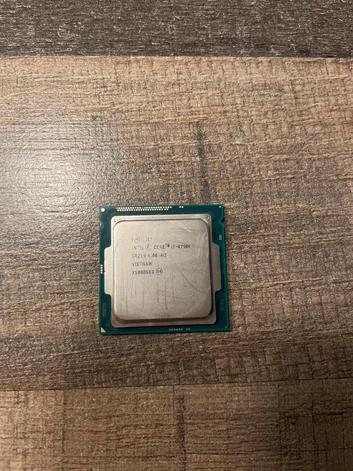 Intel i7-4790K + Hyper 212 EVO CPU-koeler – getest, Computers en Software, Processors, Gebruikt, 4-core, 4 Ghz of meer, Ophalen of Verzenden