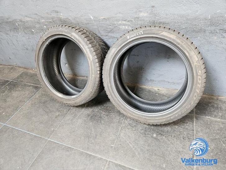 5-6mm! Winterbanden 245/40R18 Pirelli Sottozero 3 Winter, Auto-onderdelen, Banden en Velgen, Band(en), Winterbanden, 18 inch, 245 mm