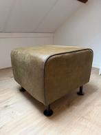 Mooie hocker in leerlook - ZGAN, Ophalen, Vierkant, Zo goed als nieuw, Stof