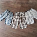 3 geruite korte broeken mt. 122/128, Kinderen en Baby's, Kinderkleding | Maat 122, Broek, Ophalen of Verzenden, Zo goed als nieuw
