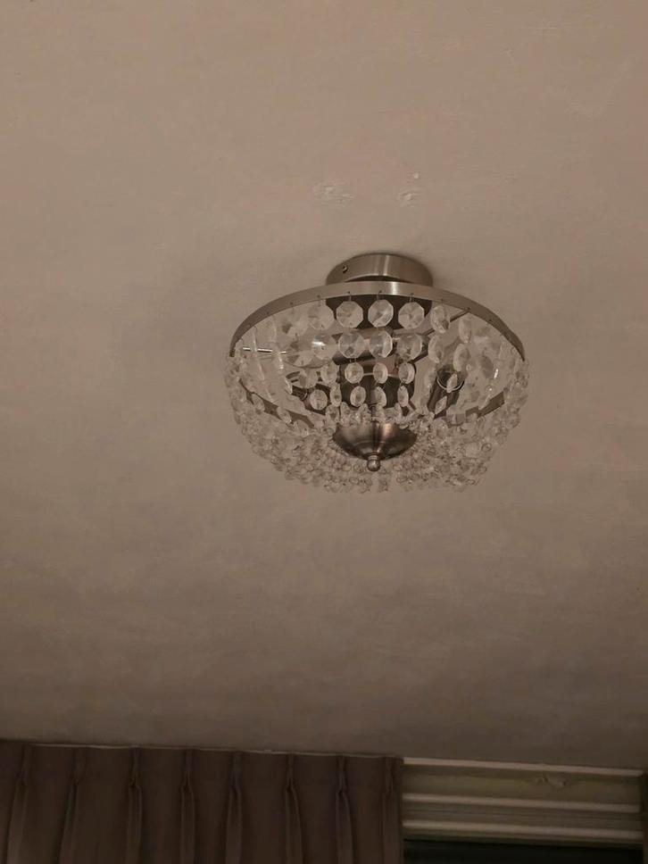 Mooie kroonluchter izgst, Huis en Inrichting, Lampen | Kroonluchters, Zo goed als nieuw, Kunststof, Ophalen of Verzenden