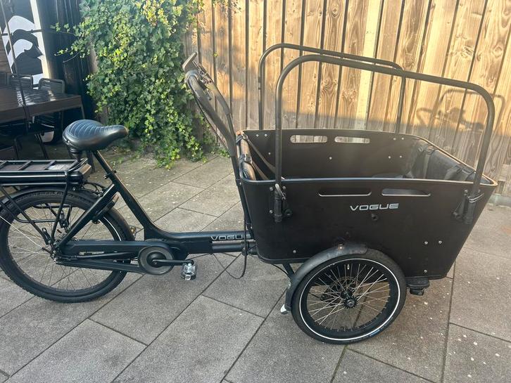 Elekrische Bakfiets Vogue carry 3, Fietsen en Brommers, Fietsen | Bakfietsen, Gebruikt, Overige merken, 4 kinderen of meer, Elektrisch