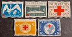 NVPH 695-699 Rode Kruiszegels., Postzegels en Munten, Postzegels | Nederland, Ophalen of Verzenden, Na 1940, Postfris