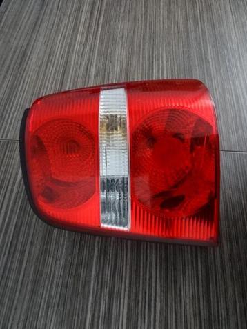 Achterlicht VW Touran bj 2005 Rechts. beschikbaar voor biedingen
