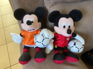 Set Mickey Mouse ( Disney ) knuffel Voetbal Nederland Belgie