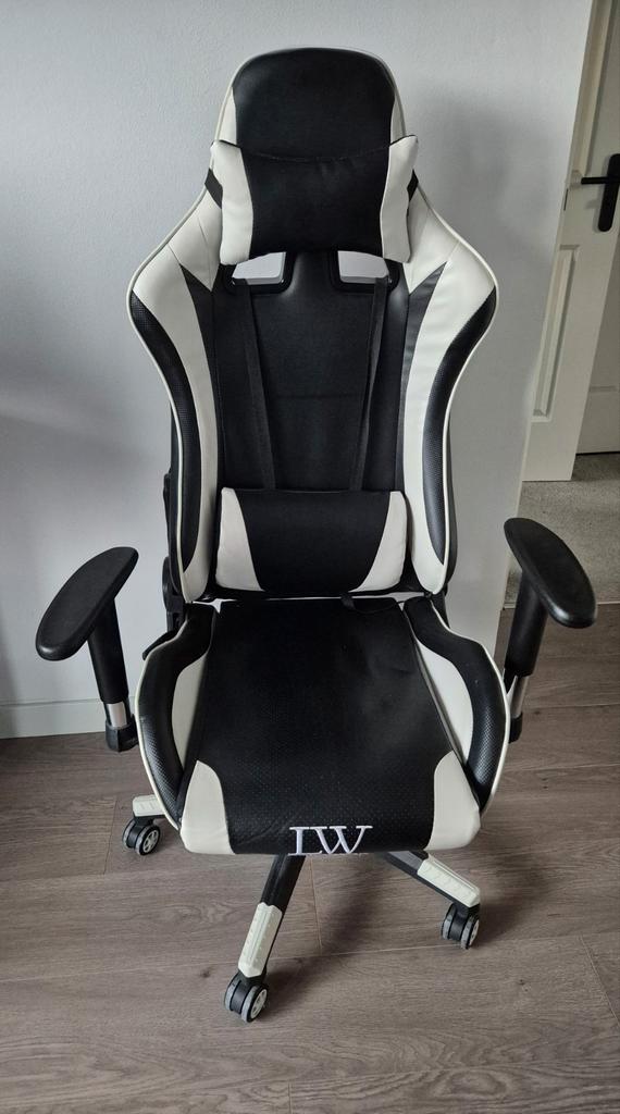 Gaming Bureaustoel * Zwart/Wit *, Huis en Inrichting, Bureaustoelen, Zo goed als nieuw, Bureaustoel, Zwart, Ergonomisch, Gaming bureaustoel