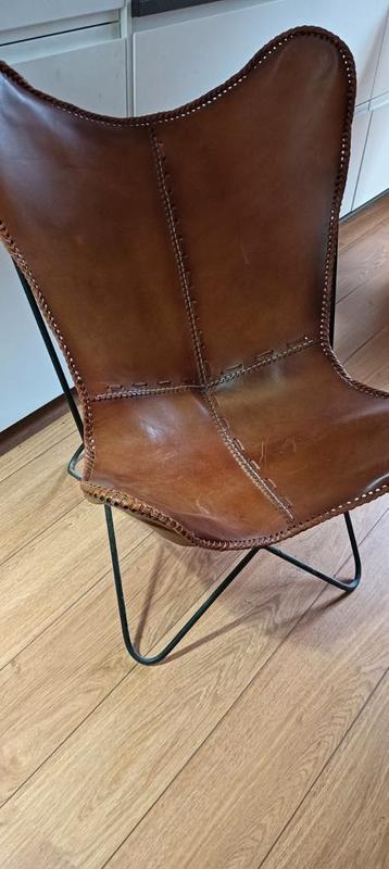 Cognac leren vlinderstoel beschikbaar voor biedingen