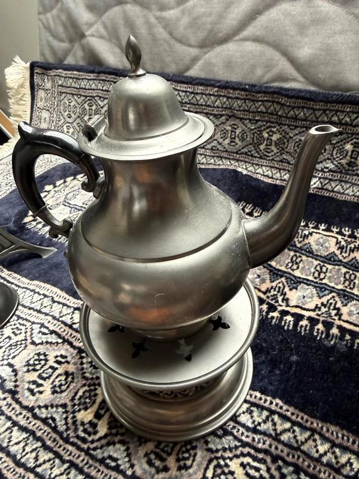 Tinnen theekan met warmhouder - 94% tin, Antiek en Kunst, Antiek | Tin, Ophalen