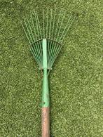 metalen bladhark & grashark, Tuin en Terras, Hand-tuingereedschap, Ophalen of Verzenden, Zo goed als nieuw, Overige soorten
