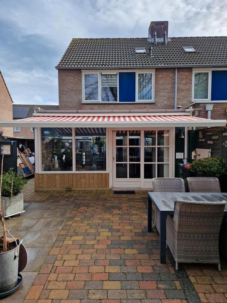 Elektrisch zonnescherm - Perfect voor de zomer!, Tuin en Terras, Zonneschermen, Ophalen