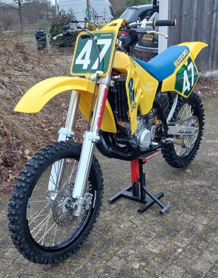Suzuki RM250 1990, Motoren, Motoren | Suzuki, Particulier, Crossmotor, meer dan 35 kW, 1 cilinder, Ophalen