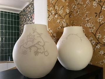 IKEA Hella Jongerius vaas wit/creme  met gaatjes beschikbaar voor biedingen