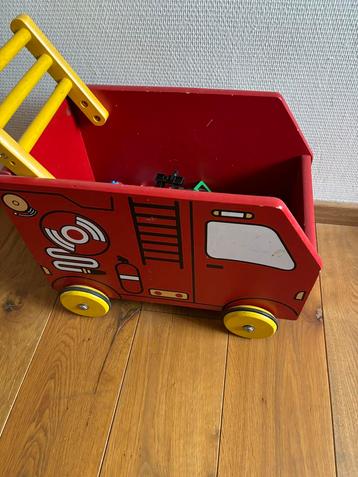 Houten Loopwagen Brandweer + Lego Duplo Trein beschikbaar voor biedingen