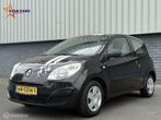 Renault Twingo 1.2 Authentique| APK| Airco| Elek Pakket, Voorwielaandrijving, Twingo, Gebruikt, Zwart