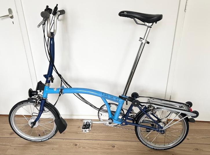 Nieuwstaat! BROMPTON (Hoog) H6R-N 6V, naafdynamo (met bon), Fietsen en Brommers, Fietsen | Vouwfietsen, Zo goed als nieuw, Brompton