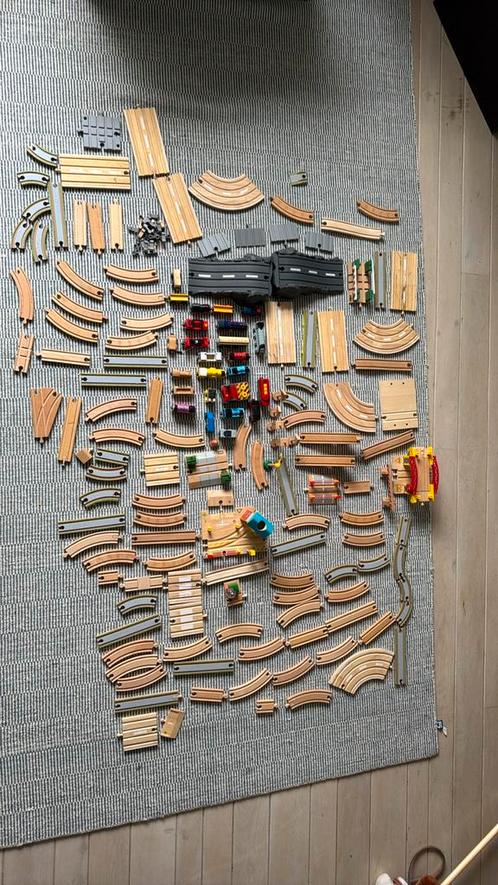 Uitgebreide houten BRIO treinset – 150+ onderdelen, Kinderen en Baby's, Speelgoed | Houten speelgoed, Zo goed als nieuw, Overige typen