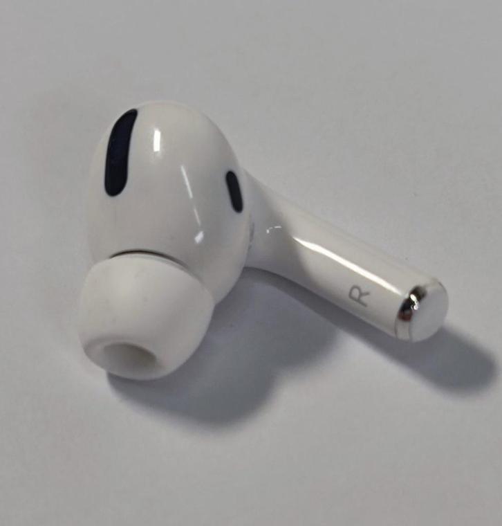 Apple Airpods Pro 1 - Rechter oortje | tweedehands, Telecommunicatie, Mobiele telefoons | Oordopjes, Zo goed als nieuw, In gehoorgang (in-ear)