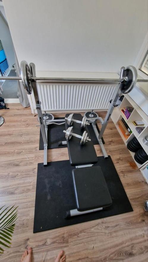 Kettler Halterbank en Gewichten, Sport en Fitness, Fitnessapparatuur, Gebruikt, Krachtstation, Metaal, Ophalen