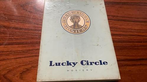 Lucky Circle nylons met naat in maat 10 1/2, Kleding | Dames, Leggings, Maillots en Panty's, Zo goed als nieuw, Panty, Ophalen of Verzenden
