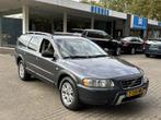 Volvo XC70 2.5T AWD Summum LPG BTW voordeel €650,-, Auto's, Volvo, Automaat, XC70, 2521 cc, Leder