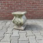 Vintage beton sokkel, Ophalen, Gebruikt