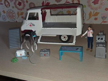 Schleich Dierenarts Set met Voertuig beschikbaar voor biedingen