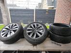 Winterbanden op Velgen - Mooie Set! Passat of Arteon, Auto-onderdelen, Banden en Velgen, 18 inch, Gebruikt, Banden en Velgen, 235 mm
