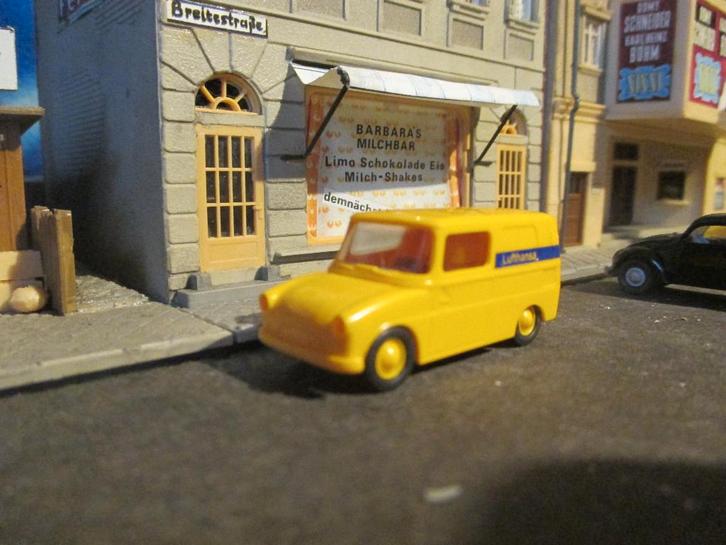 Volkswagen Typ 147 Fridolin ( Westfalia ) Brekina Lufthansa, Hobby en Vrije tijd, Modelauto's | 1:87, Gebruikt, Auto, Brekina