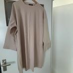 Mooie twinset te koop, Beige, Maat 42/44 (L), Ophalen of Verzenden, Zo goed als nieuw