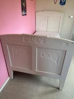 Kinderbed en kast - antiek - 1 persoons, Antiek en Kunst, Antiek | Meubels | Bedden, Ophalen