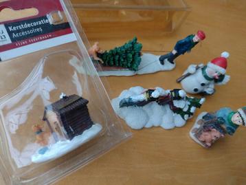 Kerstdecoratie voor in kerstdorp. beschikbaar voor biedingen