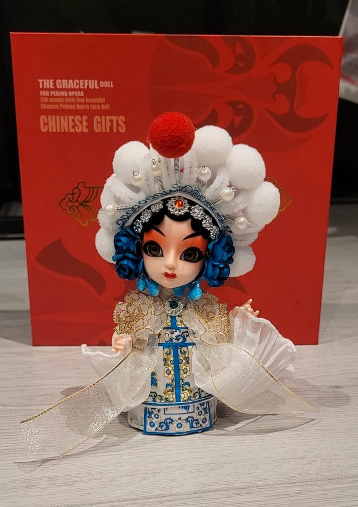 Handmade Chinese Doll - Peking Opera, Antiek en Kunst, Antiek | Overige Antiek, Ophalen of Verzenden