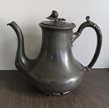Antieke Tinnen Koffiepot - Shaw&Fisher Sheffield beschikbaar voor biedingen