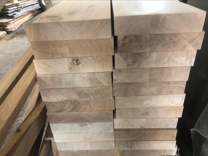 eiken traptreden massief 6 dik en 4 cm ook overzet traptrede, Doe-het-zelf en Verbouw, Ladders en Trappen, Nieuw, 2 tot 4 meter