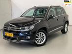 Volkswagen Tiguan 1.4 TSI Sport&Style / NL-auto / Leder / St, Voorwielaandrijving, Euro 5, 15 km/l, Zwart