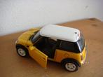 Geel / witte Mini cooper op schaal 1 : 36, Ophalen of Verzenden, Zo goed als nieuw, Auto