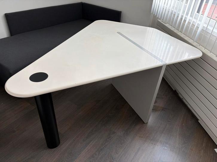 Louk Straver Castelijn eettafel/bureau - Dutch design '80, Huis en Inrichting, Bureaus, Gebruikt, Bureau, Ophalen