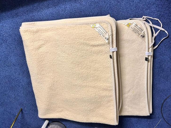 Merino schapenwollen gezondheidsdekens (onderdeken + dekbed), Huis en Inrichting, Woonaccessoires | Plaids en Woondekens, Gebruikt