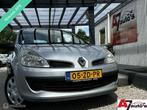 Renault Clio 1.2-16V Nieuwe APK, Voorwielaandrijving, 535 kg, Gebruikt, 4 cilinders