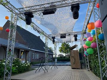 Truss carré voor verlichting en feesten huren beschikbaar voor biedingen