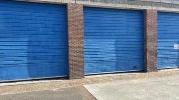 2 stuks overhead roldeur garagedeur 3,70 bij 3,60 per stuk beschikbaar voor biedingen
